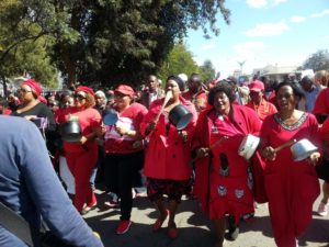 #beatthepots Thokozani Khuphe leads her troops from the front. / Photo credit: Ray Ndlovu