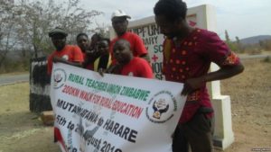 RTUZ members marching from Mutawatawa to Harare